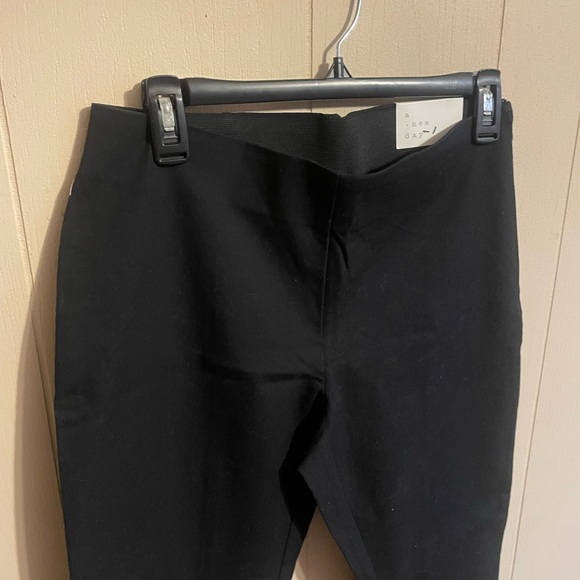 A New Day Women's Black Trousers NWT size 8R - Picture 6 of 7